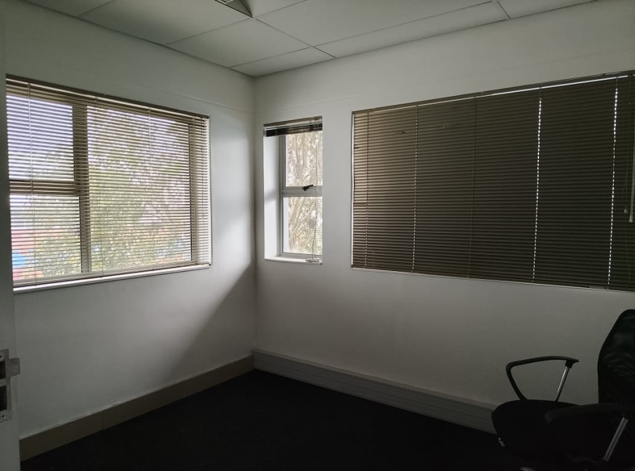 To Let Commercial Property for Rent in Epping Industrial Western Cape